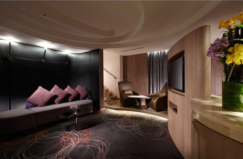 City Suites - Kaohsiung Chenai Екстериор снимка